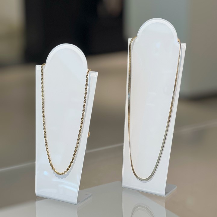 IBEN Smykkestativ HALS I bred/9x16cm - hvit HiGloss