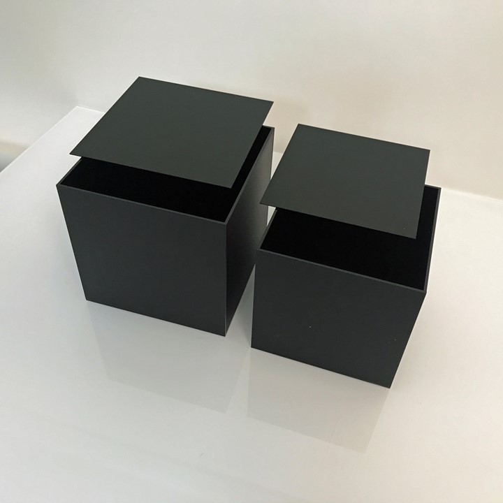 ERIK sort blank 20x20x20 & 18x18x18cm - med lokk